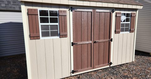 Stock#6-24 8×12 wood AF Cape roof,  2 painted doors,  wood corners, vent & tp, 1)42" loft $3833