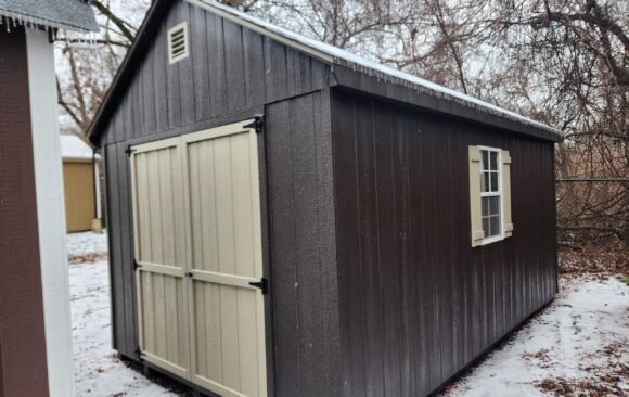 10x16 7' wood Cape stk#3-26 $5280.00