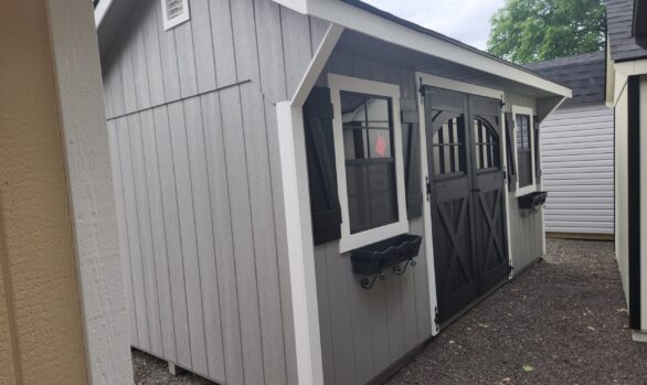 10x16 Wood Quaker stk#44-26 $6896.00
